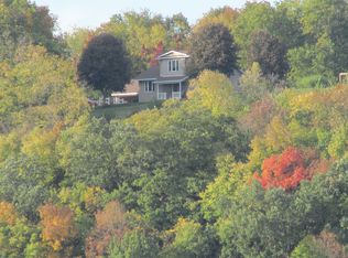 4524 Shannon Rd, Potosi, WI 53820