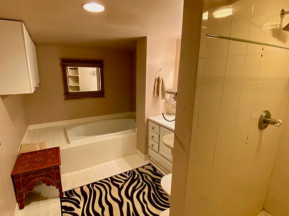 2nd image of 530 S 2nd St APT 608