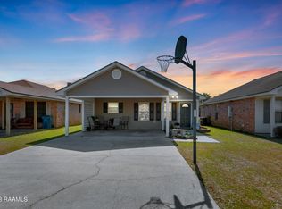 703 Saint Seton Ln, Youngsville, LA 70592