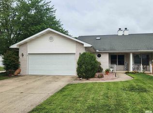 1627 Woodmore Dr, Springfield, IL 62711
