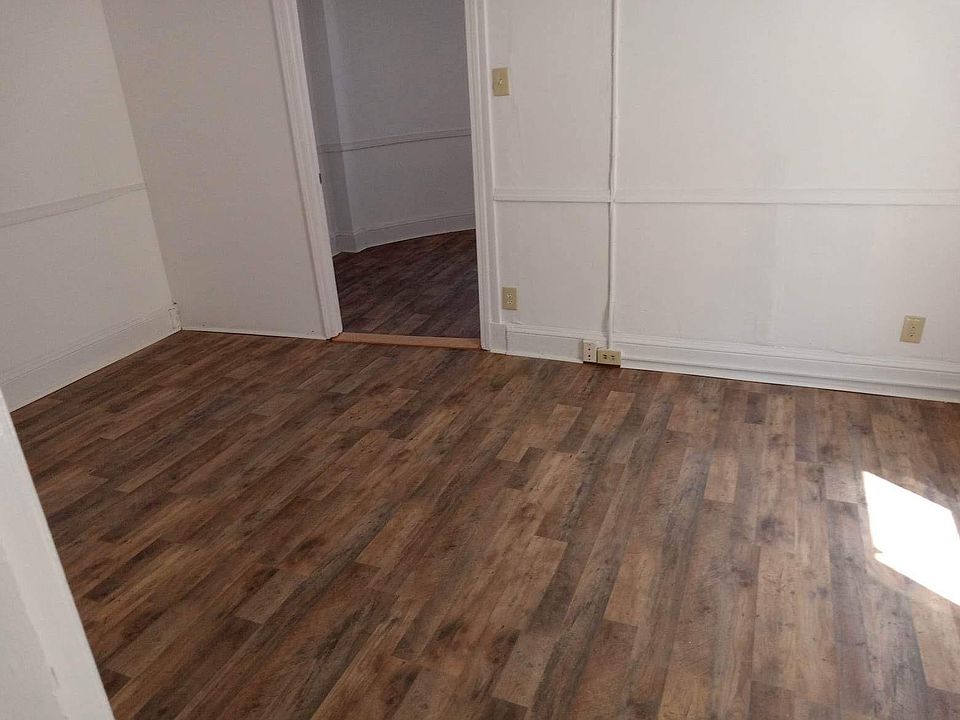 1st image of 455 W Washington St #1