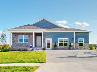 6437 Clear Crk, Papillion, NE 68157