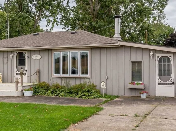 6 Lake Rd, Haldimand County, ON N0A 1P0