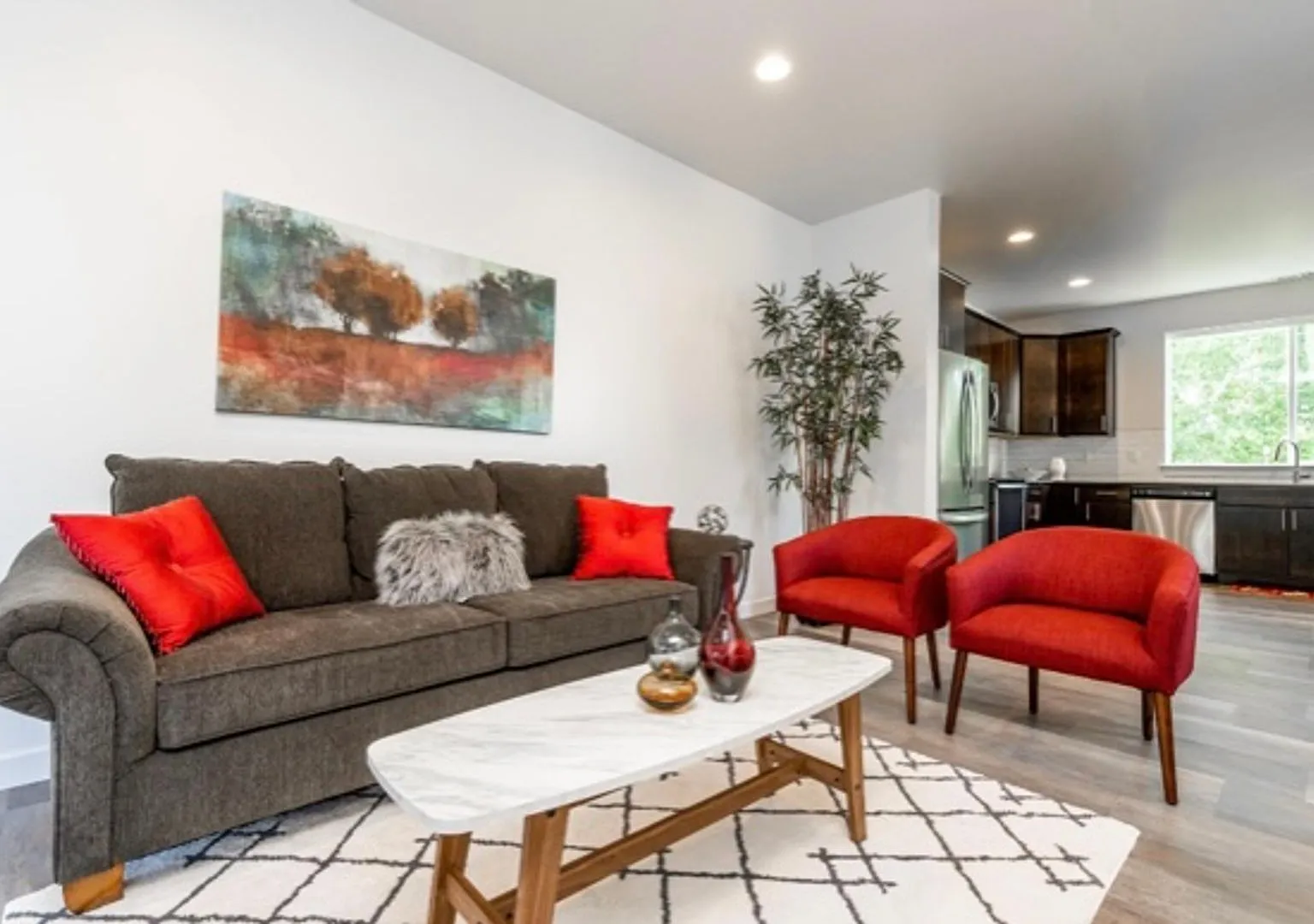 3-Story Urban Walk Up at a Modern Community * Flexible Lease Terms - 3 months, 6 months or Year L... — Photo 1