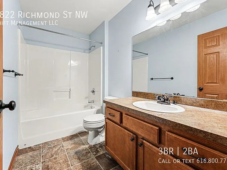 3822 Richmond St NW — Photo 11