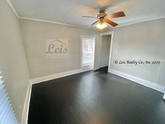 5th image of 221 W Main St APT 2