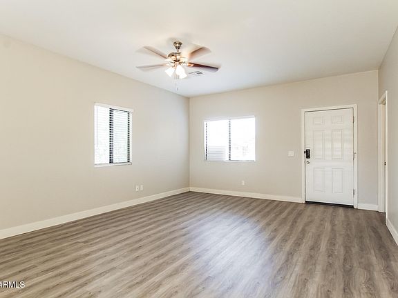 3rd image of 811 W SAINT KATERI Avenue