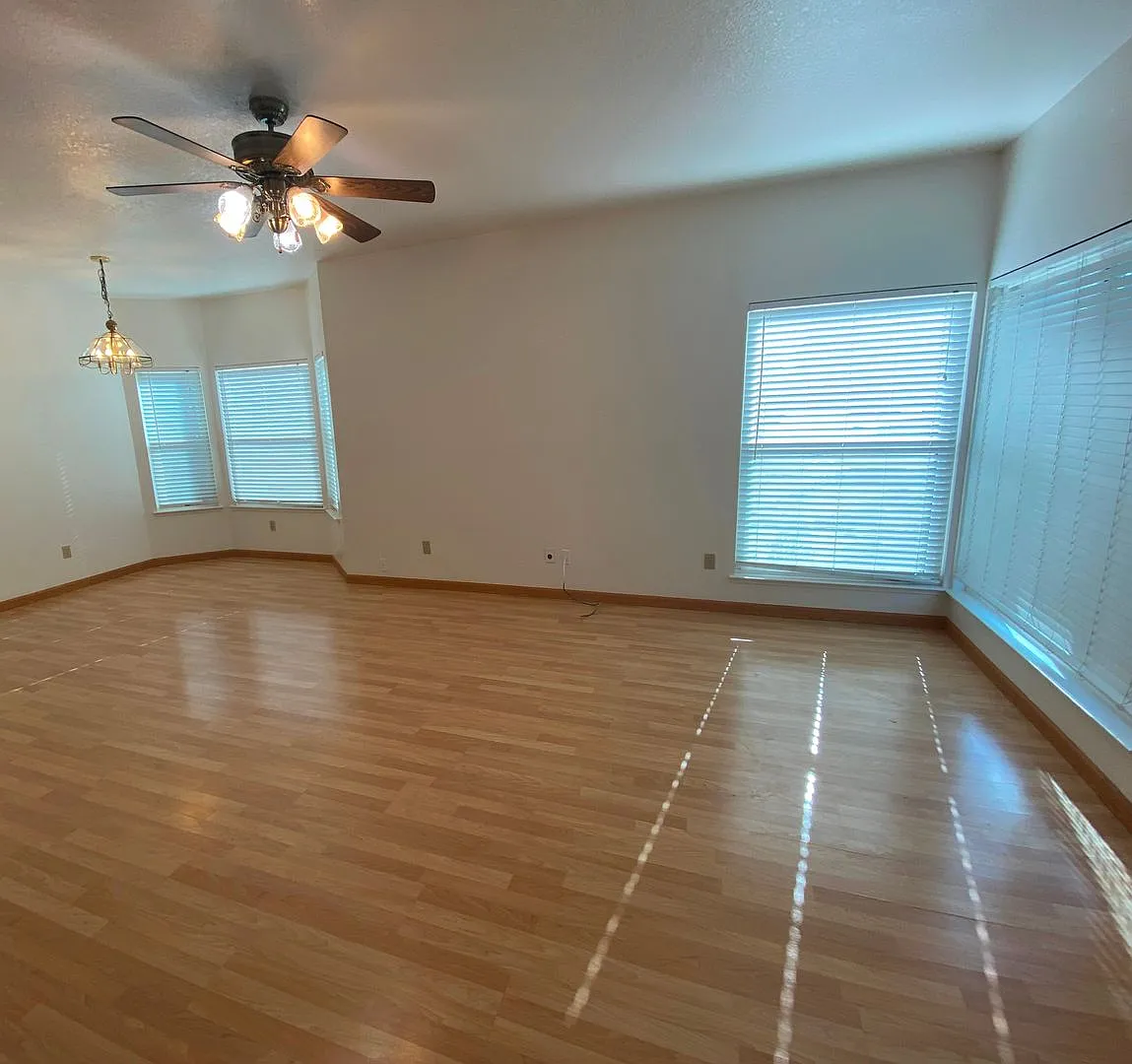 614 Countryside Drive, Vacaville - Mid September 2026 — Photo 2