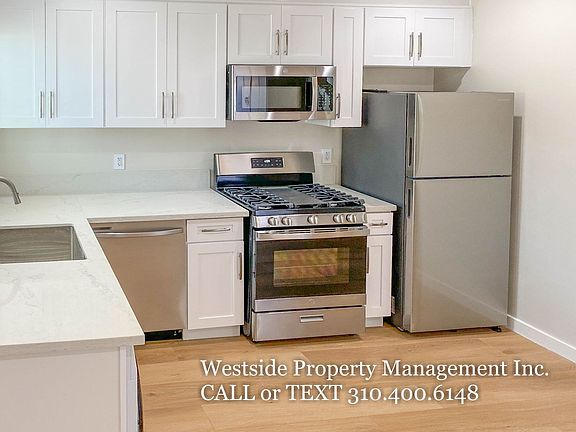 2nd image of 316 Ximeno Ave