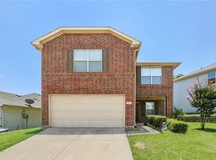 1912 Pez Dr, Grand Prairie, TX 75051