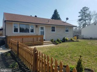 73 Club Ct, Pine Hill, NJ 08021