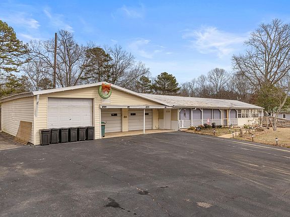 4th image of 39 Hunter Dr