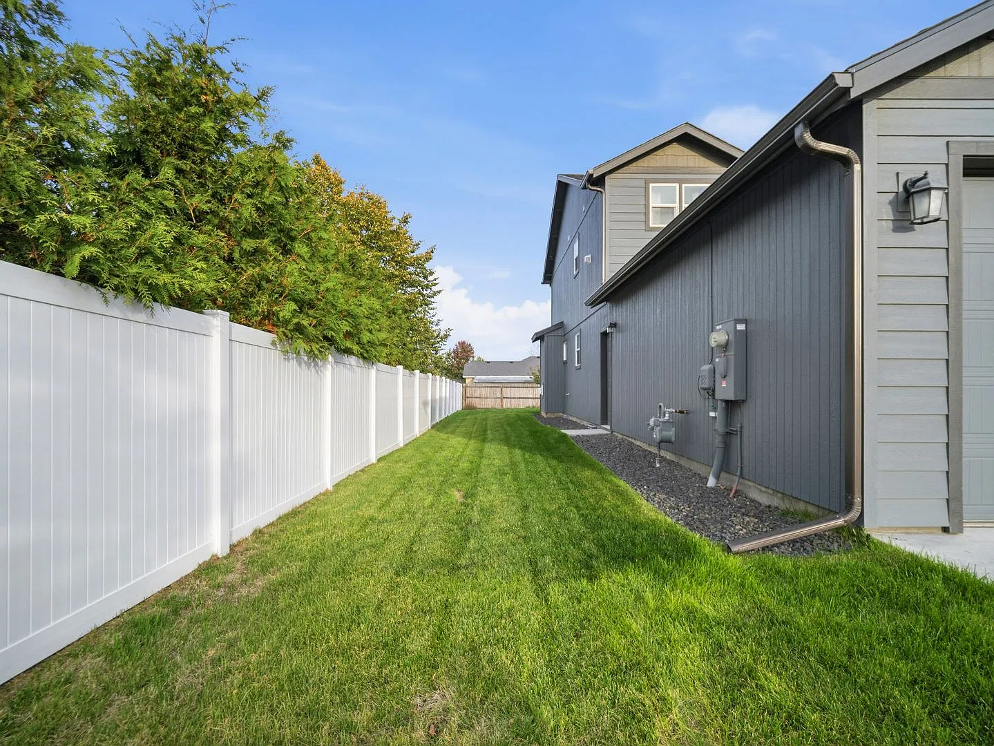 Spacious 4BR/3BA Home for Rent in Airway Heights — Photo 4