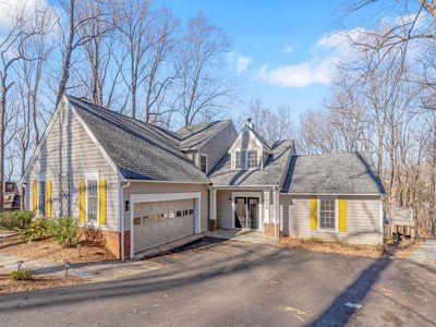 104 Hawthorne Ln, Charlottesville, VA, 22911