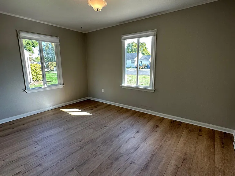 804 NW 44th St — Photo 11