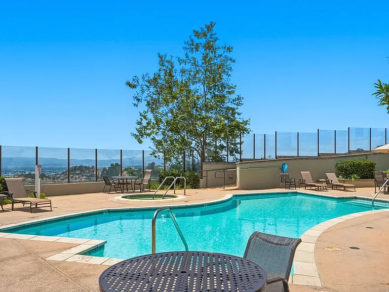 11528 Verona Dr — Photo 24