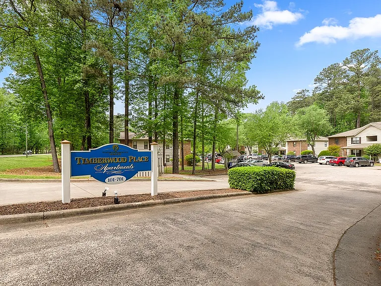 Timberwood Place Apartments — Photo 1