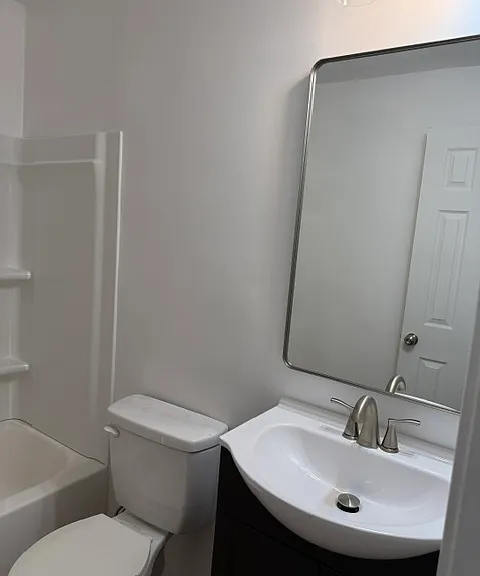 410 Brewer Ave — Photo 17