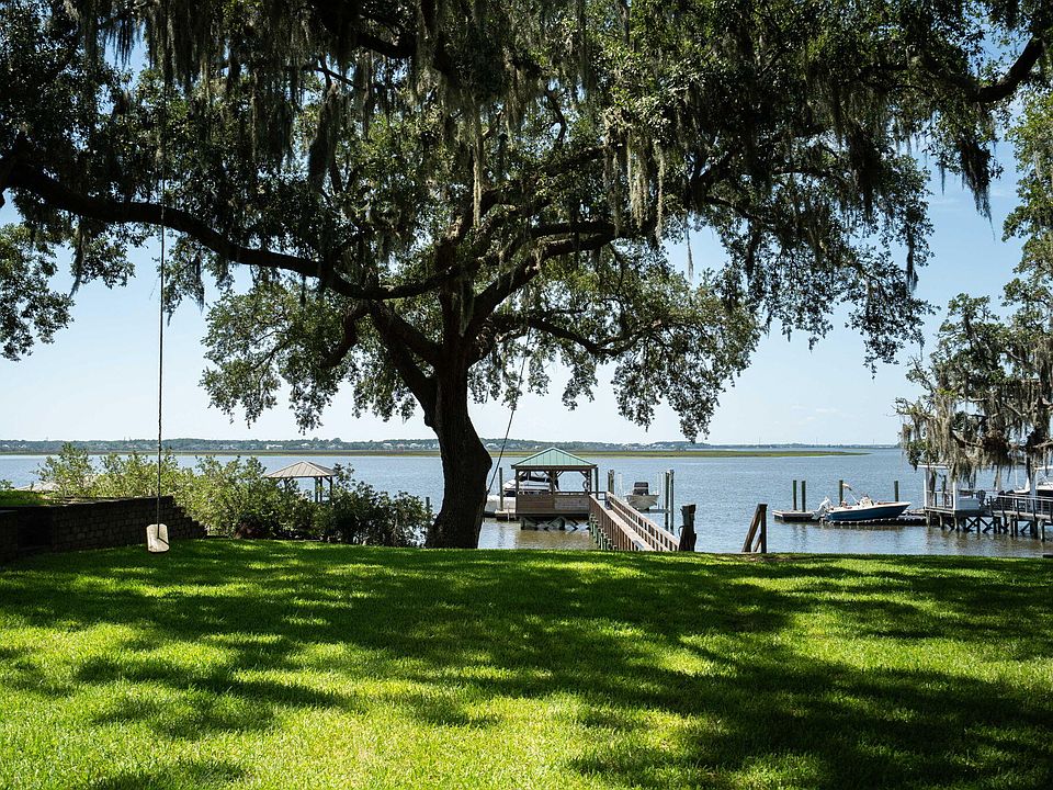 1st image of 151 Stono Dr