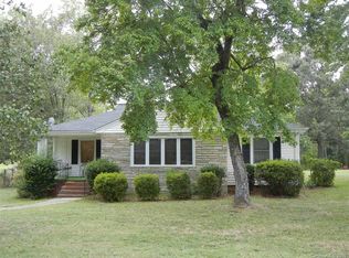400 Cedar St, Mount Gilead, NC 27306
