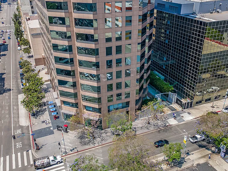 801 S Grand Ave #1710 — Photo 51