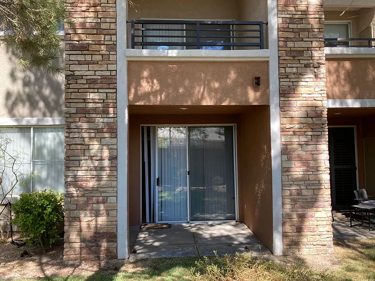 656 Peachy Canyon Cir #102 — Photo 18