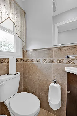 Sold by Remax Edge | media 21