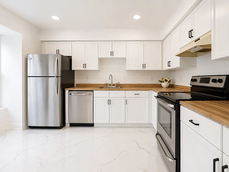 3603 Sweethorn Ct — Photo 13