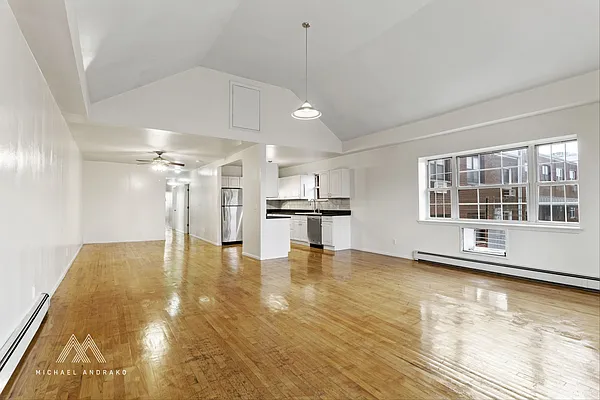 Rented by Cooper & Cooper Real Estate | media 4