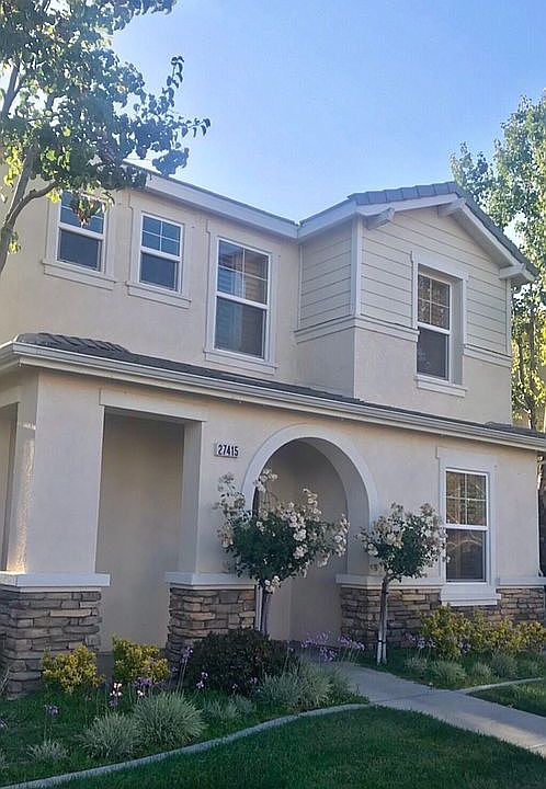 1st image of 27415 Coldwater Dr