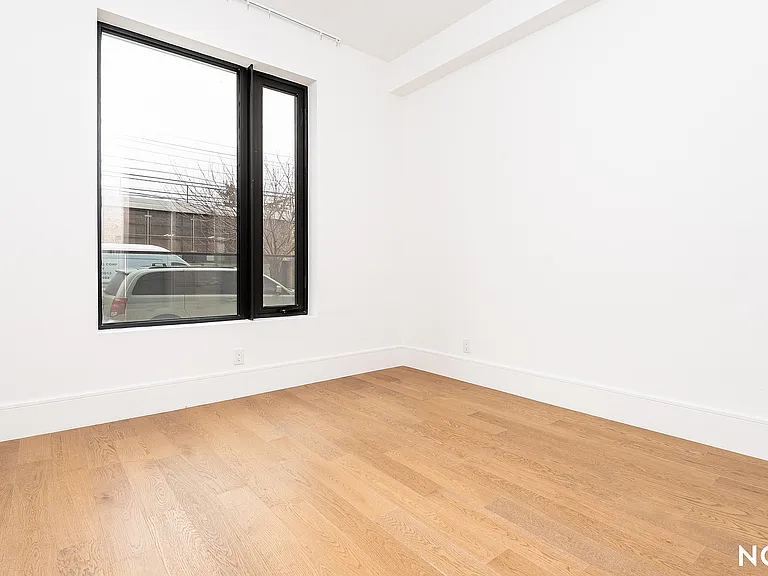 14-27 28th Ave #501A — Photo 4