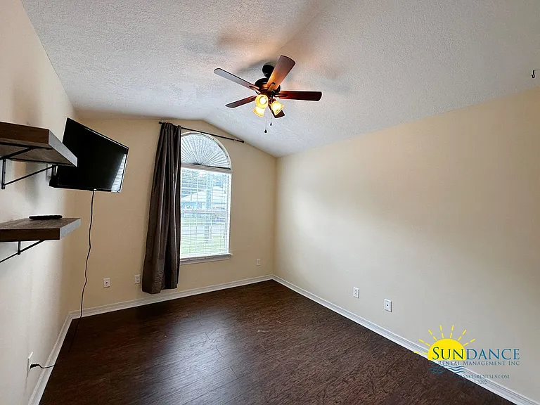 634 Jerrells Ave — Photo 13
