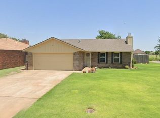 2601 Liberty Ln, Enid, OK 73703