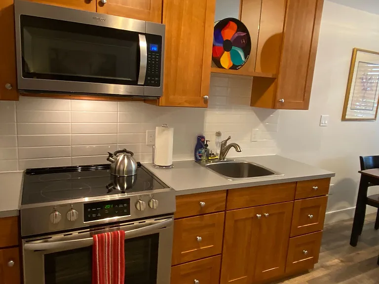 1818 Harvard Ave — Photo 6
