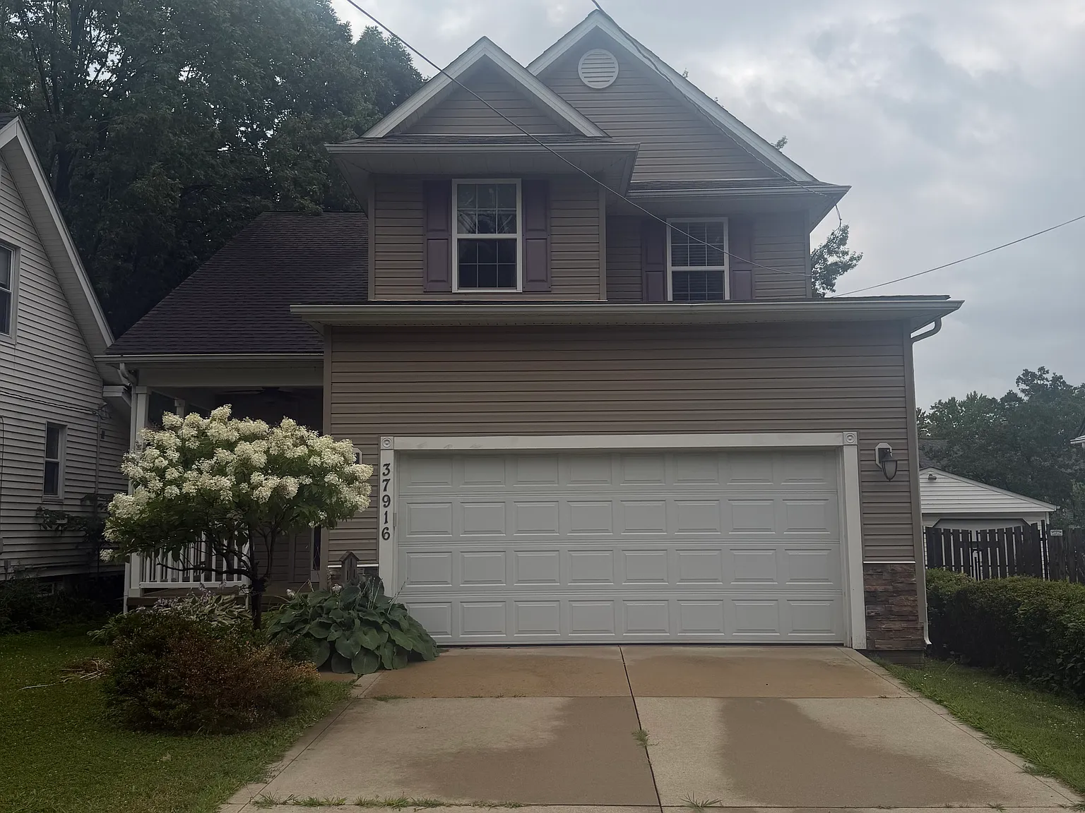 37916 Sharpe Ave — Photo 1
