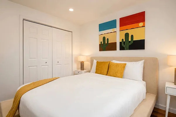 Bedroom, photo 2
