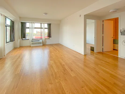 Rented by MySpaceNYC | media 28