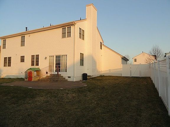 Fenced Yard