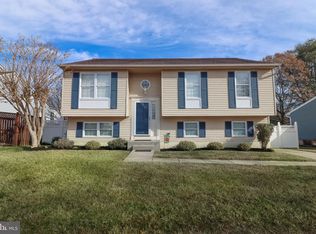 1204 Sedge Ct, Pasadena, MD 21122