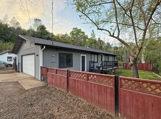 2098 El Reno Ln, Redding, CA 96001