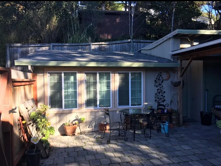 330 Shoreline Hwy #REAR COTTAGE — Photo 11