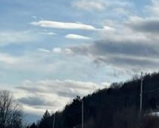 Exterior Neighborhood (street photo)