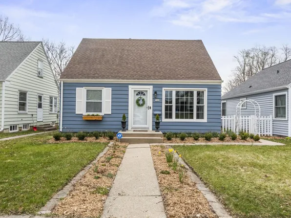 3146 North 90th STREET, Milwaukee, WI 53222