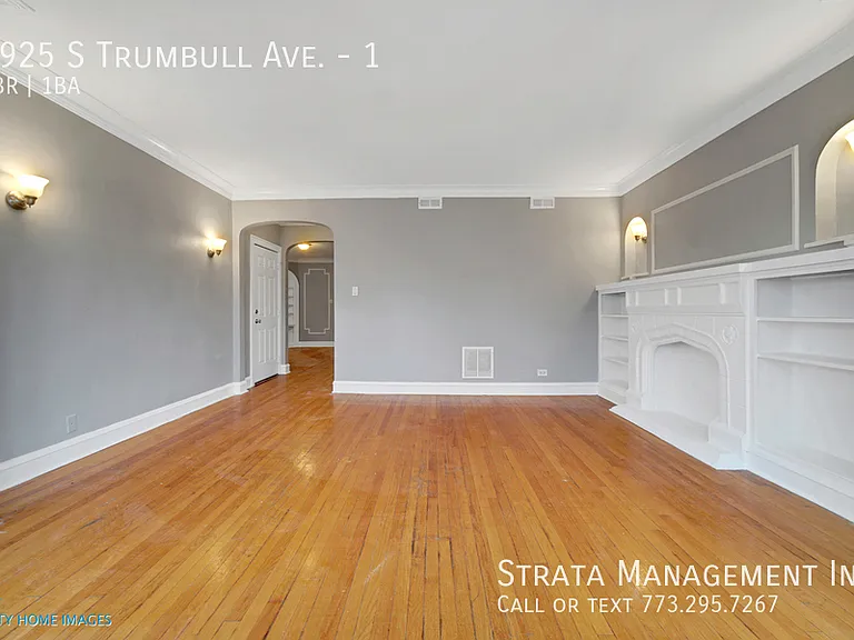 7925 S Trumbull Ave #1 — Photo 3
