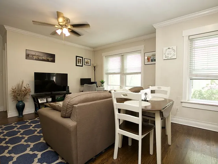 2129 N Dayton St #102 — Photo 5