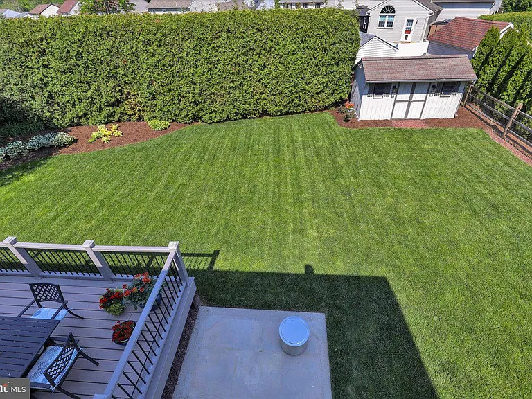 4324 Glenside Dr — Photo 21
