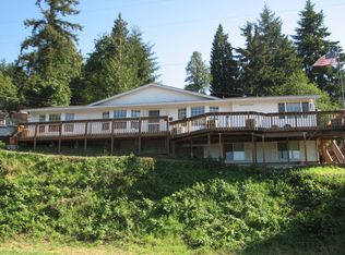 29561 Larch St, Rainier, OR 97048