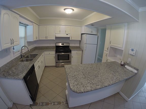 5th image of 7305 N Branch Ave
