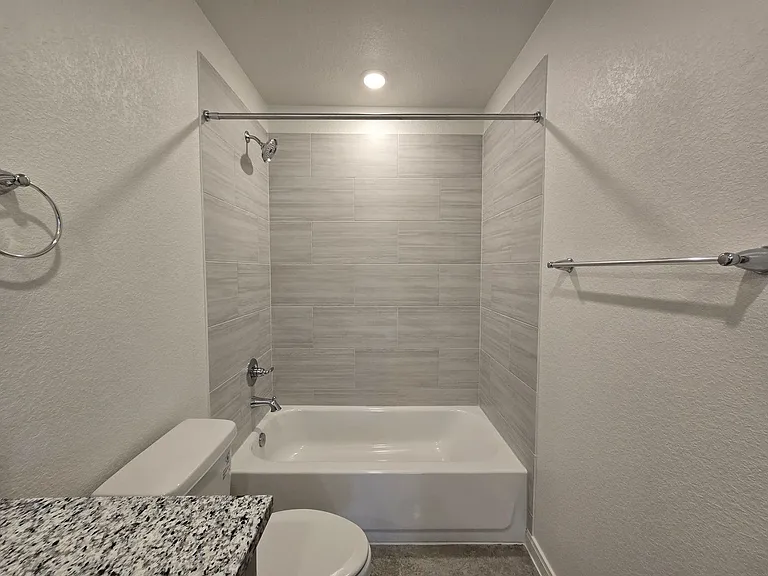 807 Wax Myrtle Ct #A/B — Photo 11