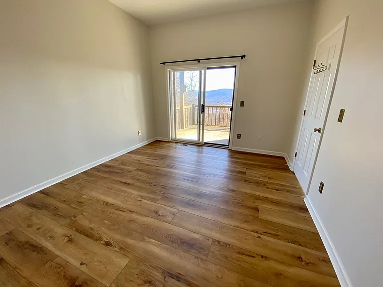 466 Windswept Dr — Photo 22